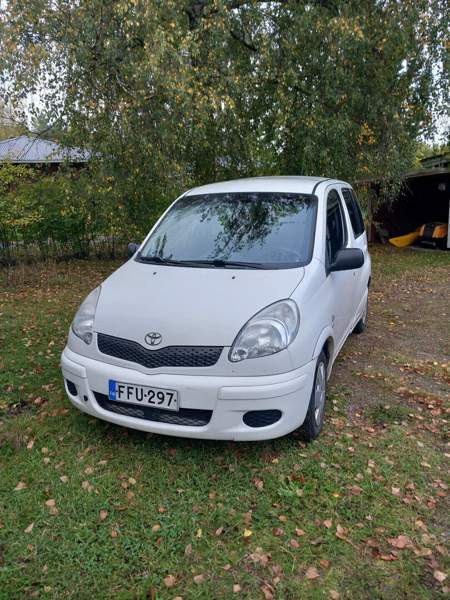 Toyota Yaris Verso Padasjoki - photo 6