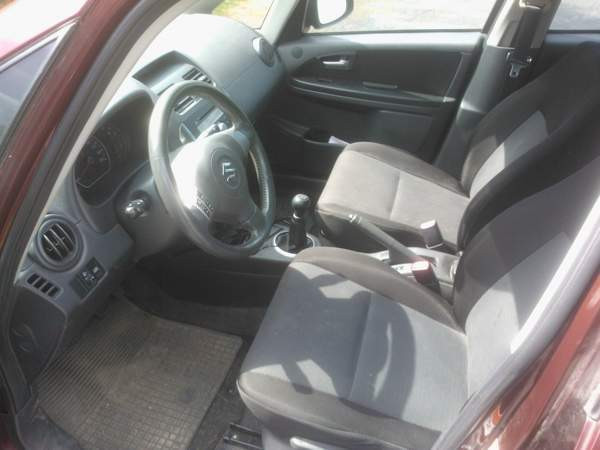 Suzuki SX4 Forssa - photo 5