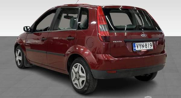 Ford Fiesta Турткуль - изображение 5