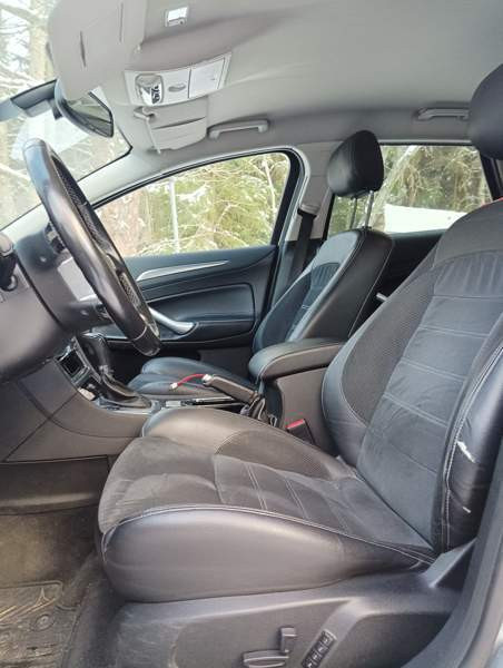 Ford Mondeo Glebychevo - valokuva 6