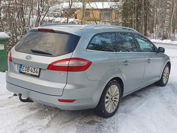 Ford Mondeo Glebychevo - valokuva 4