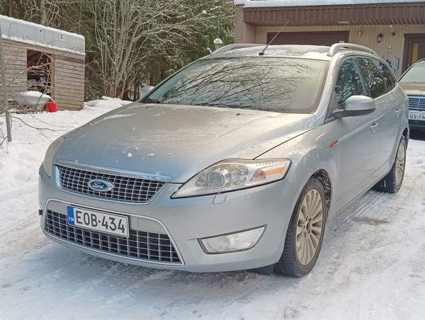 Ford Mondeo Glebychevo - valokuva 1