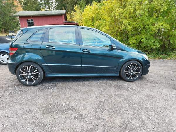 Mercedes-Benz 200 Vihti - photo 3