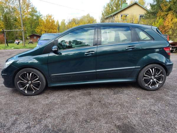 Mercedes-Benz 200 Vihti - photo 5