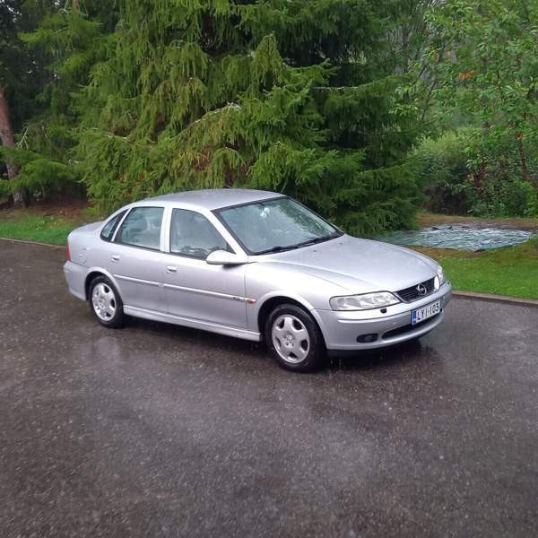 Opel Vectra Sarov – foto 1