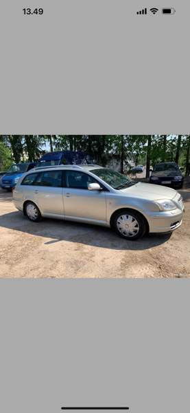 Toyota Avensis Kaarina - valokuva 1