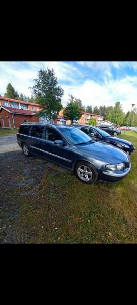 Volvo V70 Joensuu - valokuva 3