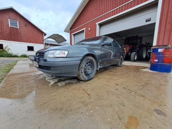 Toyota Carina E Lapinjärvi - изображение 2