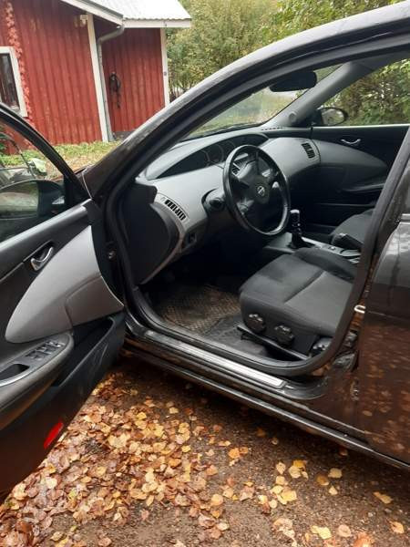 Nissan Primera Савонлинна - изображение 7