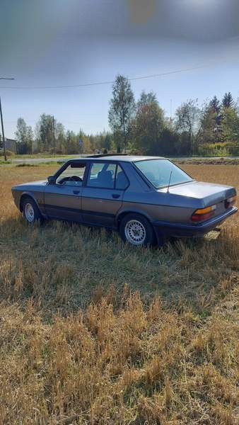 BMW 518 Alajärvi - photo 2