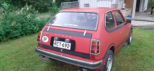 Honda Civic Nilsiä – foto 6