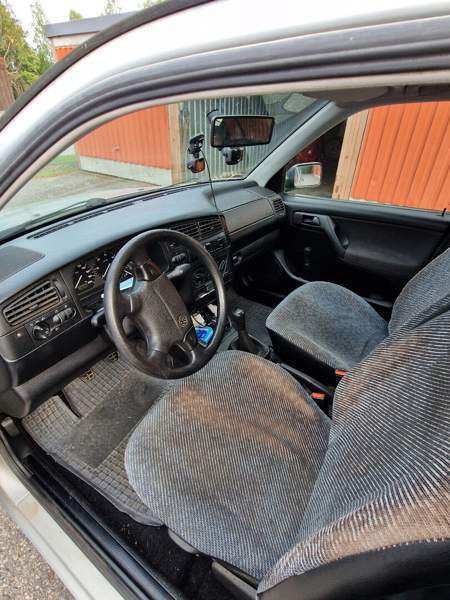 Volkswagen Golf Joensuu - valokuva 8