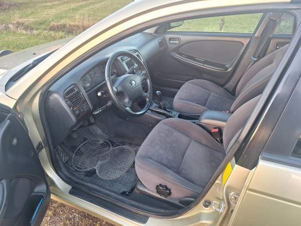 Toyota Avensis Vesanto - photo 2