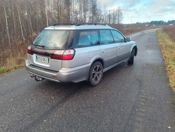Subaru Outback Йоэнсуу - изображение 3