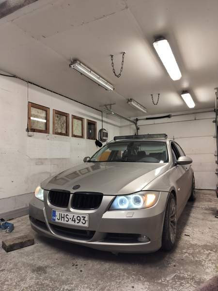 BMW 318 Merijärvi - valokuva 1