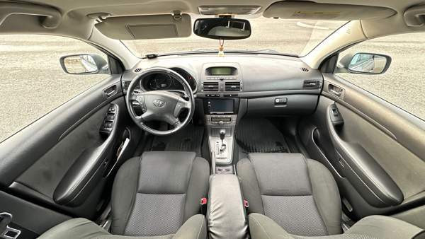 Toyota Avensis Varkaus - valokuva 7