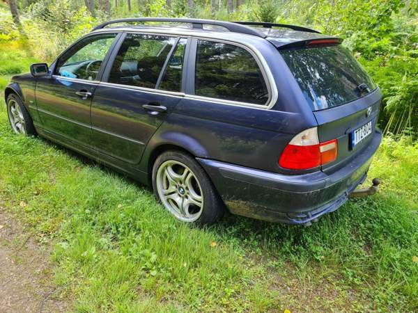 BMW 330 Kiihtelysvaara - valokuva 4