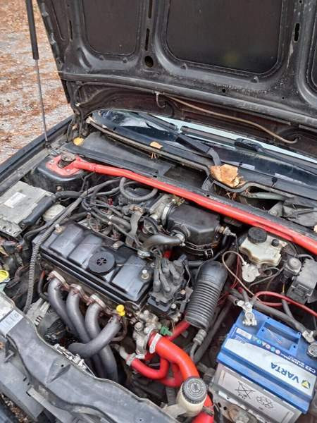 Peugeot 106 Лохья - изображение 6