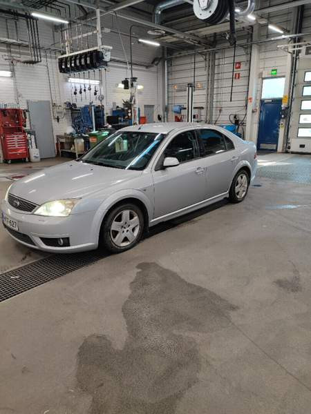 Ford Mondeo Turtkul - valokuva 2