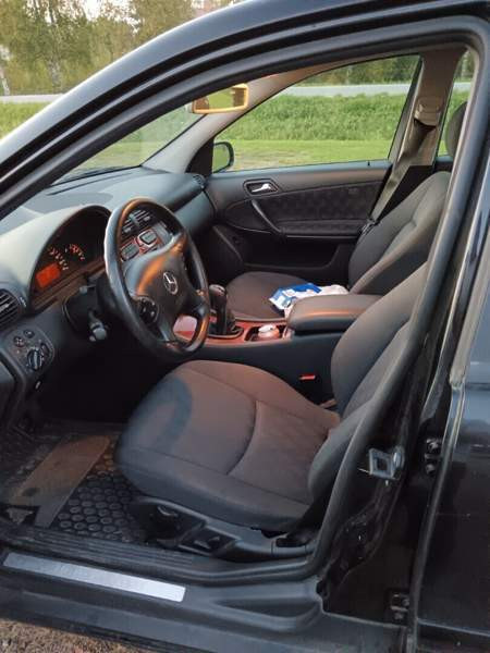 Mercedes-Benz C Raahe - valokuva 7