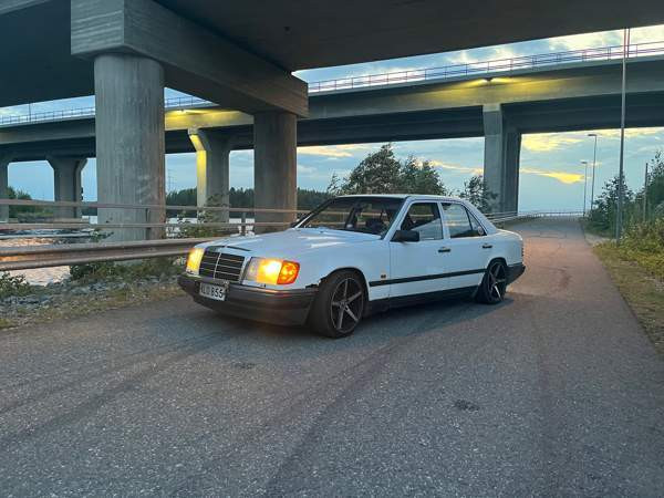 Mercedes-Benz 200 Куопио - изображение 3