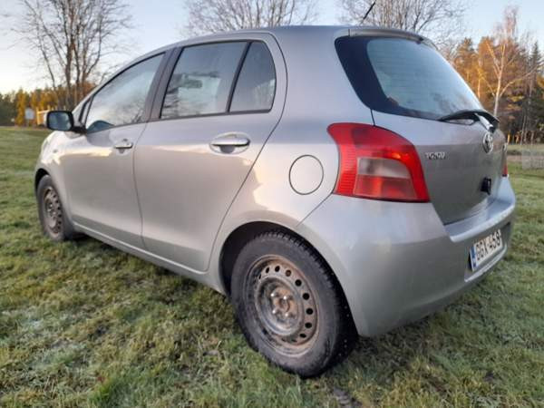 Toyota Yaris Kaustinen - изображение 3