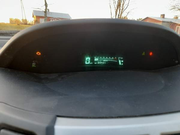 Toyota Yaris Kaustinen - изображение 8