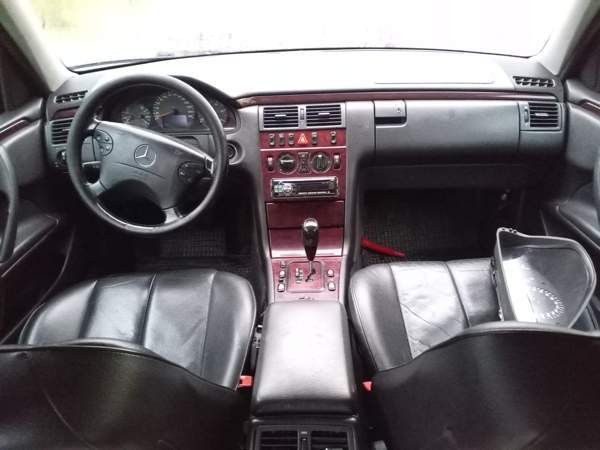 Mercedes-Benz E Sotkamo - изображение 8