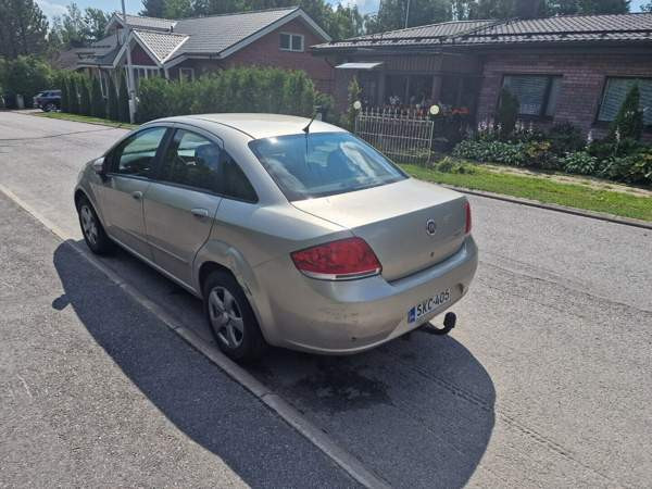 Fiat Linea Вантаа - изображение 4