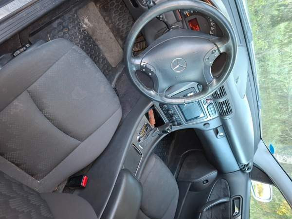 Mercedes-Benz C Paimio - valokuva 5