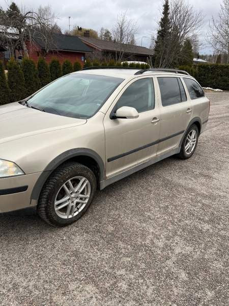 Skoda Octavia Nurmijaervi - photo 2