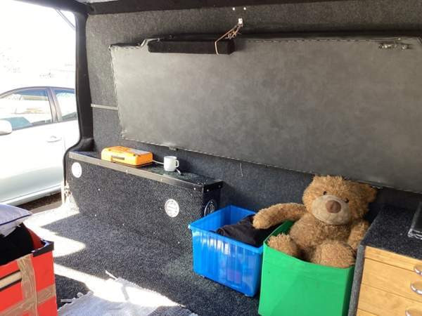 Volkswagen Transporter Вантаа - изображение 6