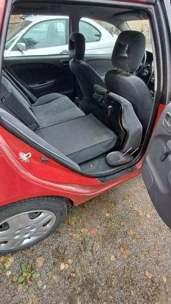 Toyota Avensis Tuusula - photo 2