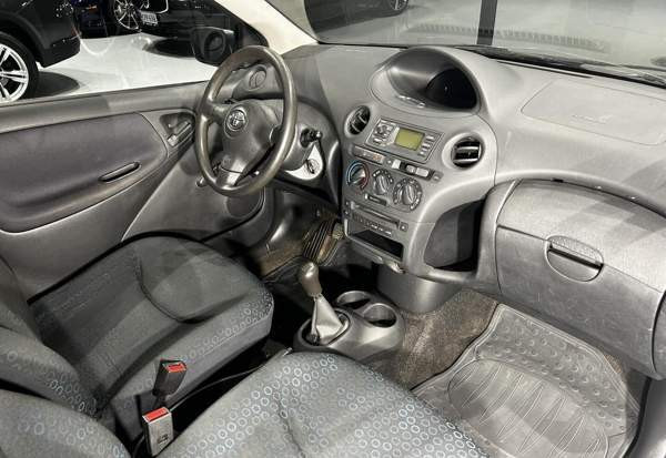 Toyota Yaris Raisio - valokuva 6