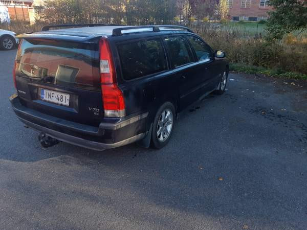 Volvo V70 Lempaeaelae - photo 3