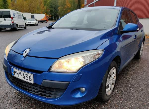 Renault Megane Hollola - valokuva 3