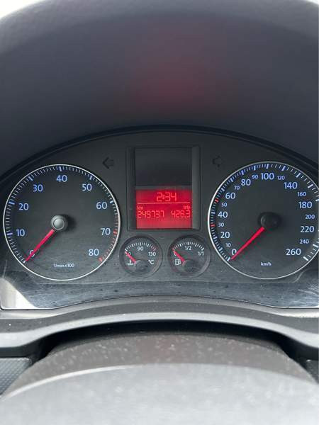 Volkswagen Golf Йоэнсуу - изображение 7