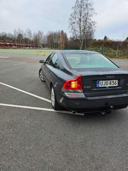 Volvo S60 Сейняйоки - изображение 8