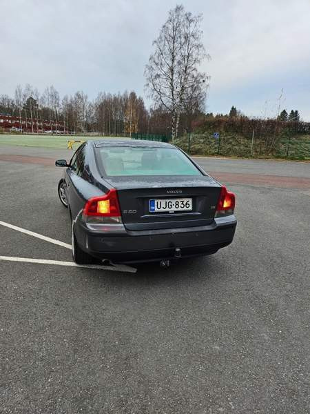 Volvo S60 Сейняйоки - изображение 7