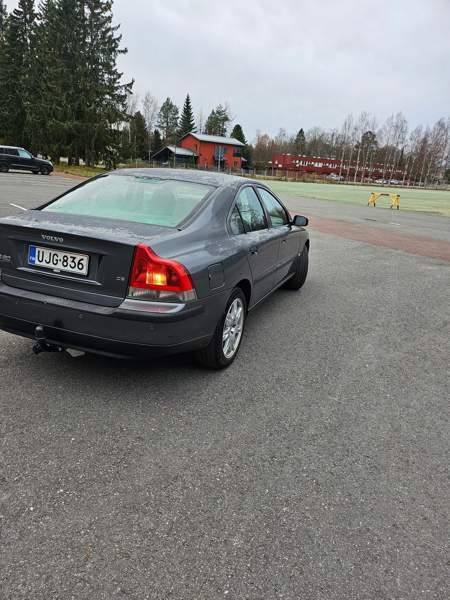Volvo S60 Сейняйоки - изображение 6