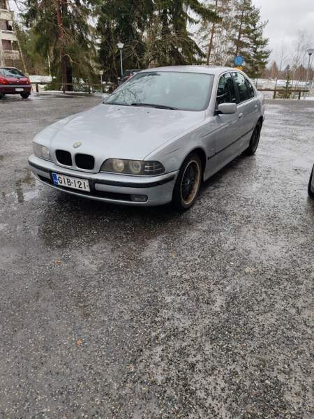 BMW 523 Mikkeli - valokuva 1