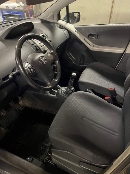 Toyota Yaris Raasepori - изображение 5