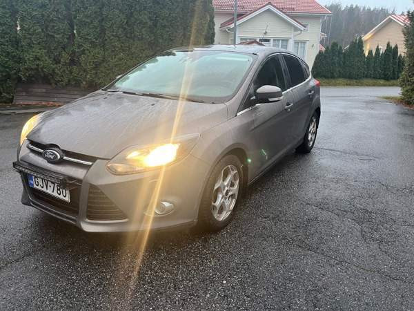 Ford Focus Kangasala - valokuva 2