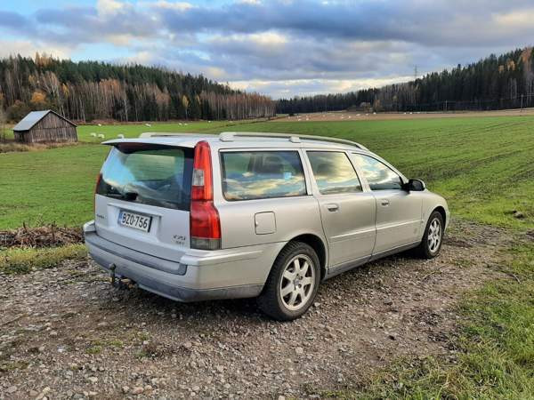 Volvo V70 Nurmijärvi - valokuva 7