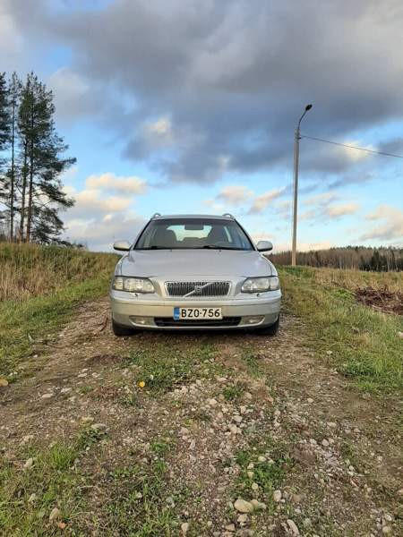 Volvo V70 Nurmijärvi - valokuva 3