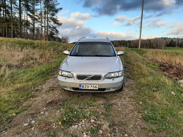 Volvo V70 Nurmijärvi - valokuva 4