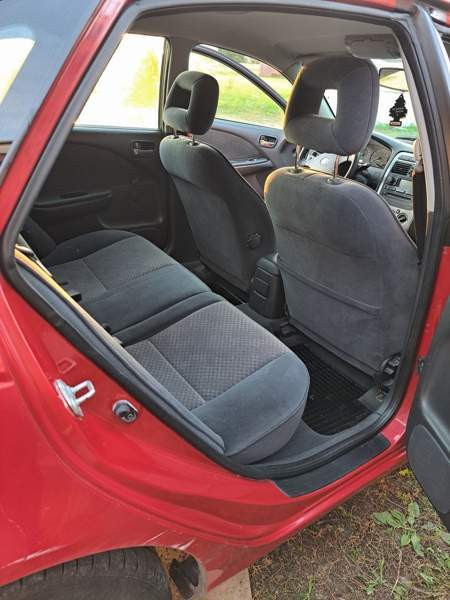 Toyota Avensis Elimäki - valokuva 4