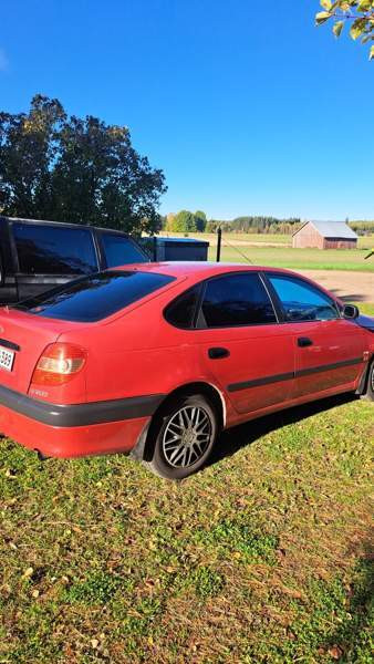 Toyota Avensis Elimäki - valokuva 6