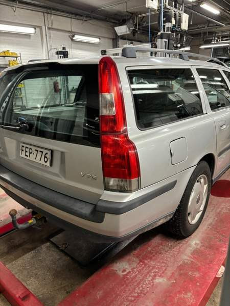 Volvo V70 Nokia - photo 2