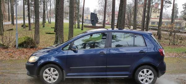 Volkswagen Golf Plus Валкеакоски - изображение 4